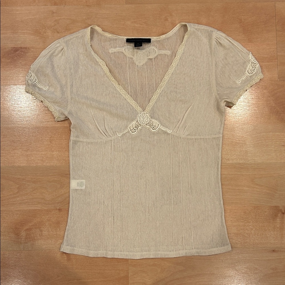 Express Design Studio Vintage top size medium